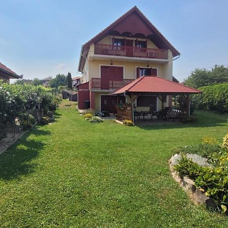 Ferienwohnung Zoltan Nyaralo Zalakaros Exterior foto